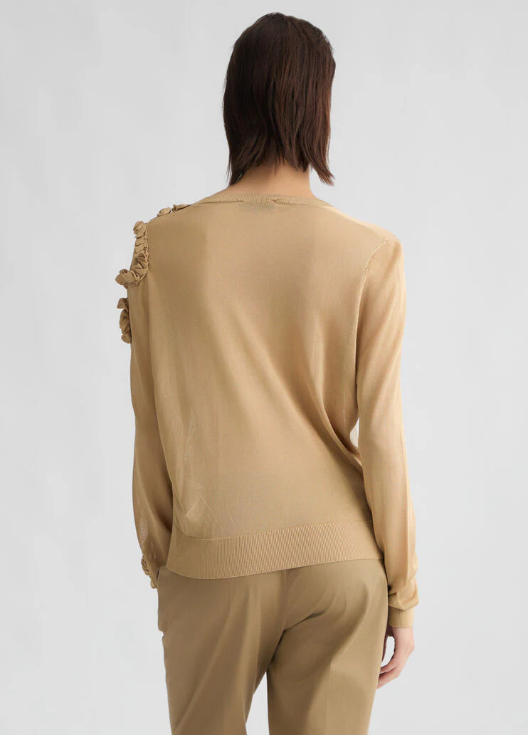 Beige jumper with ruching