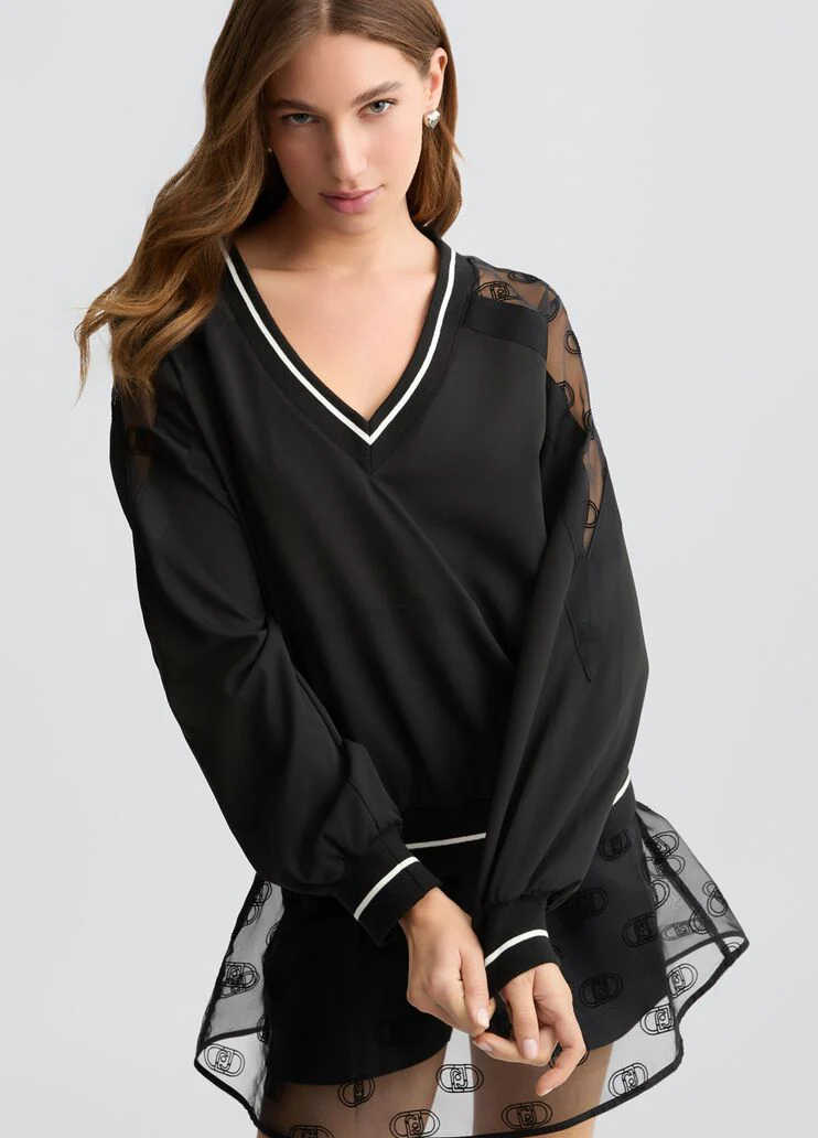 V-neck sweatshirt