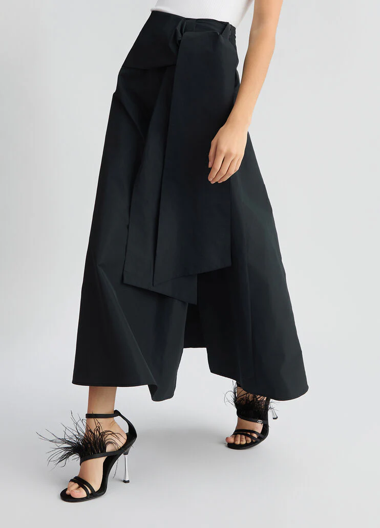 Black taffeta skirt