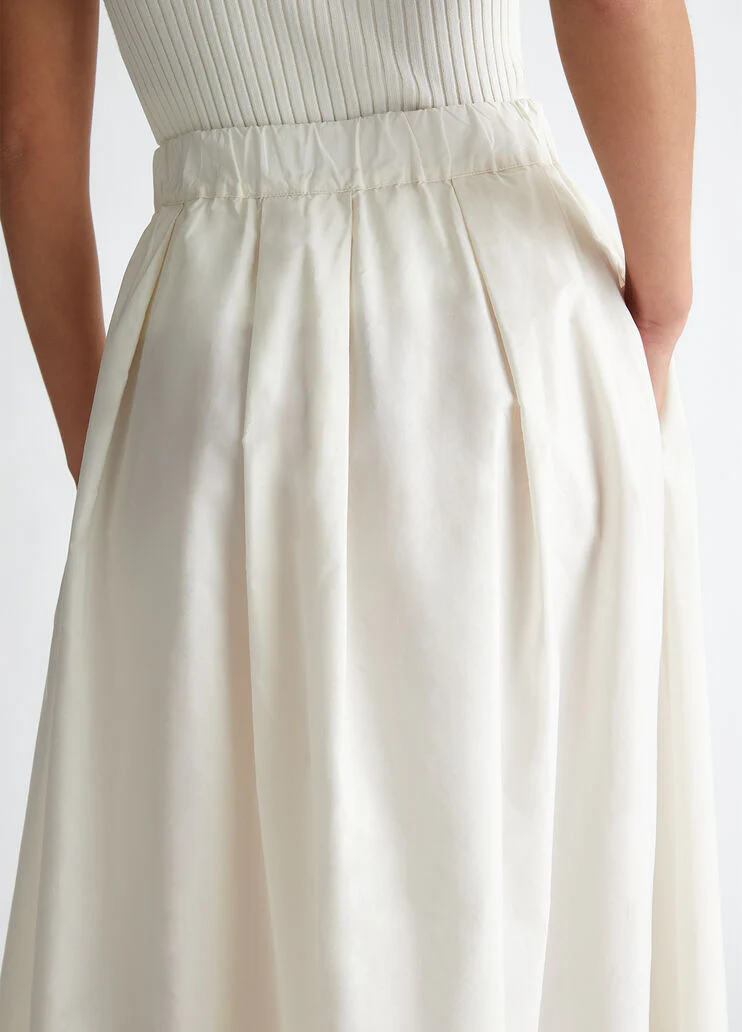 Long white taffeta skirt