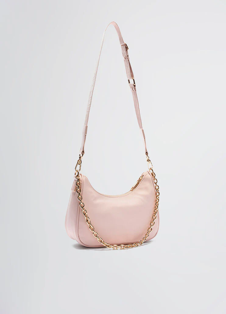 Shoulder bag with charm