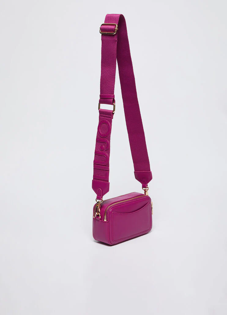 Fuchsia crossbody bag with maxi-logo