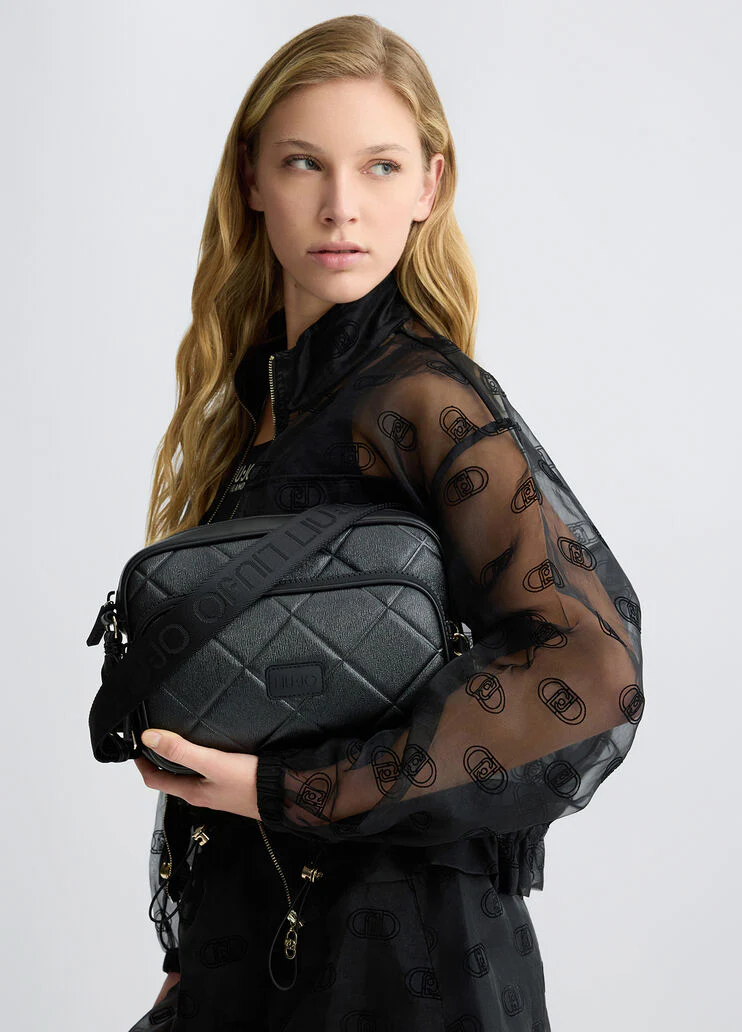 Quilted crossbody bag