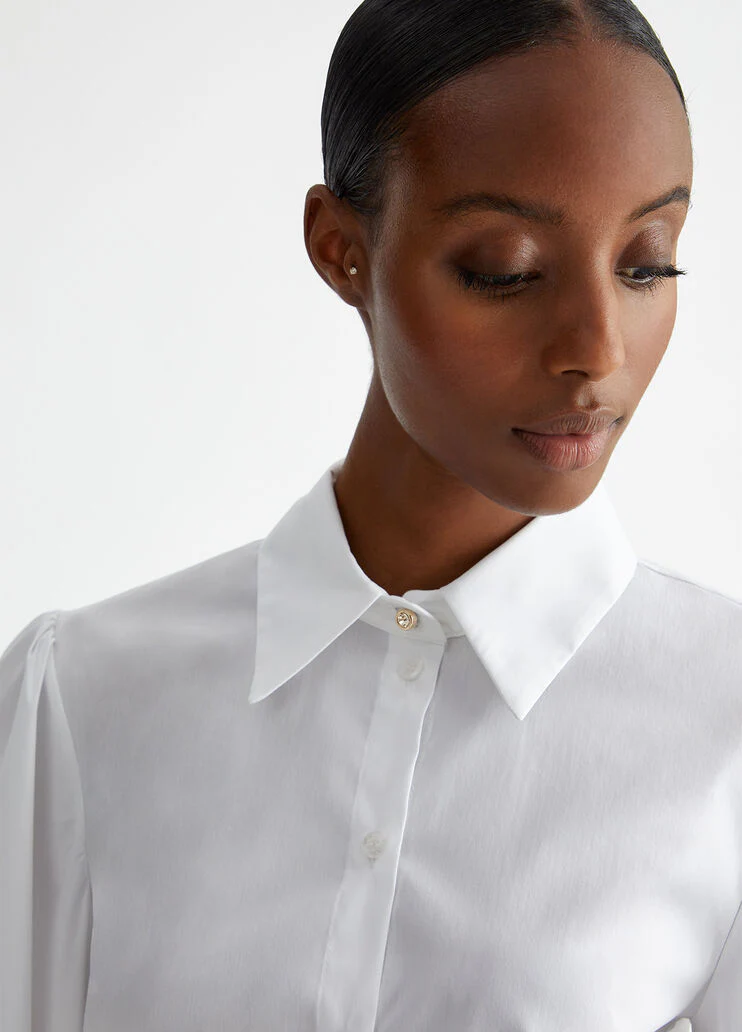 Poplin shirt with cut-outs
