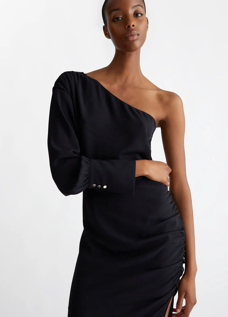 Smart one-shoulder dress