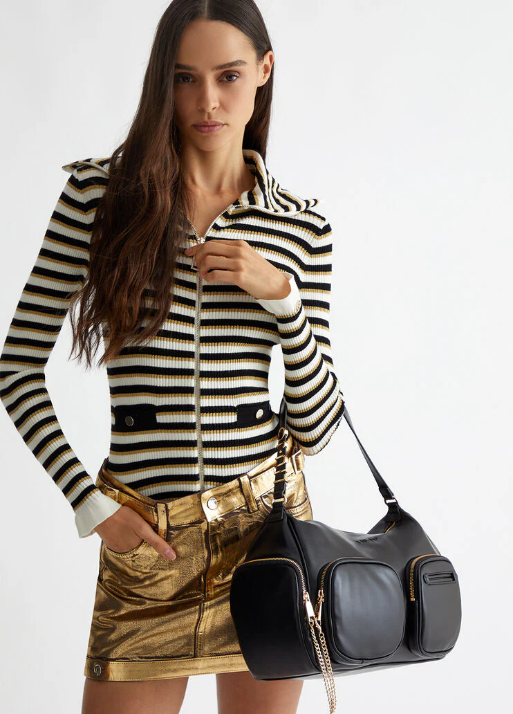 Multi-pocket shoulder bag