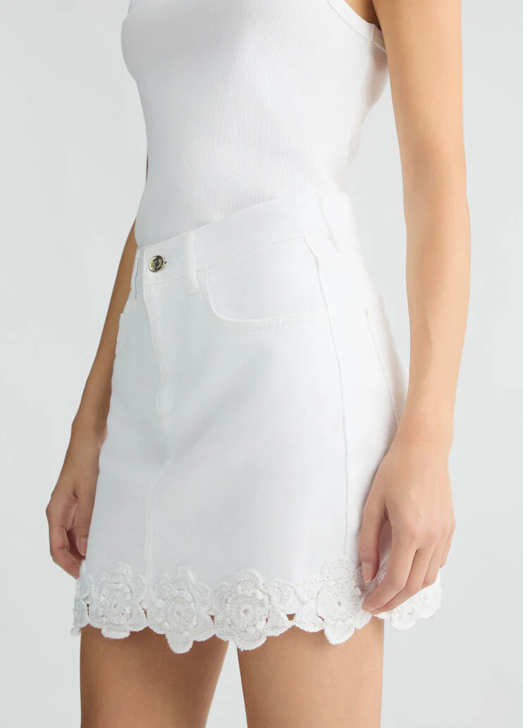 White miniskirt with embroidery