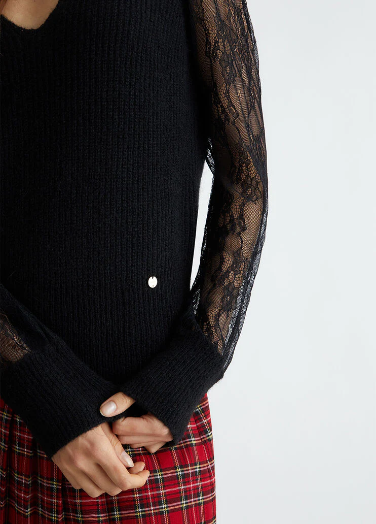 Black jumper with lace