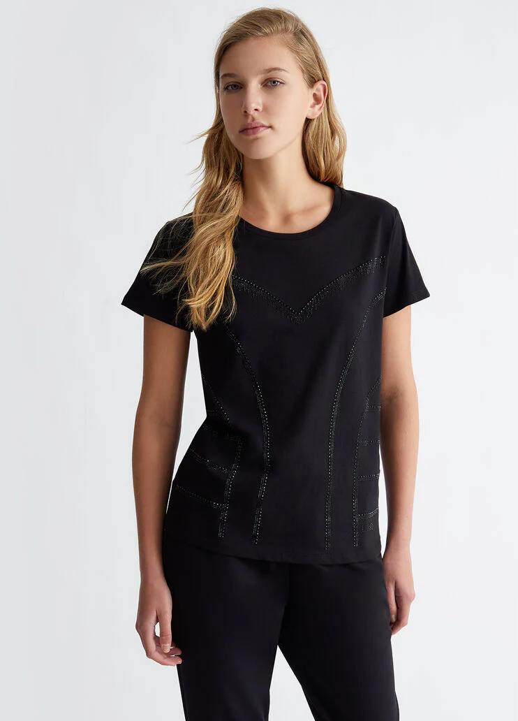 T-shirt with rhinestones