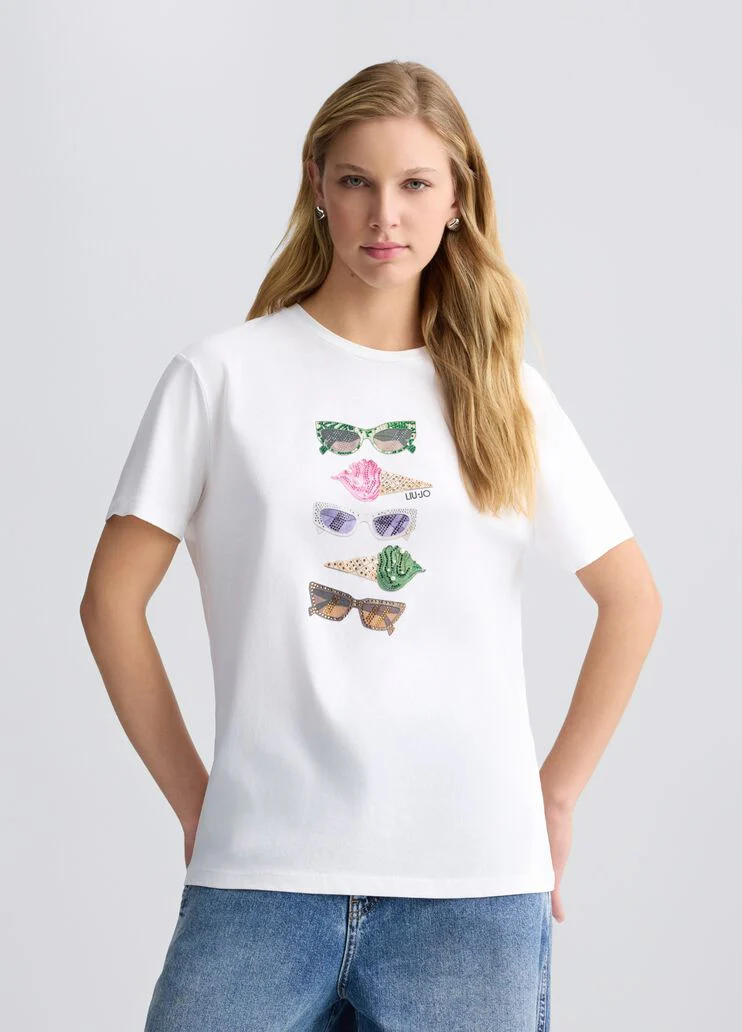 Printed T-shirt with rhinestones
