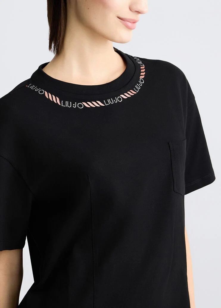 T-shirt with logo and gemstones