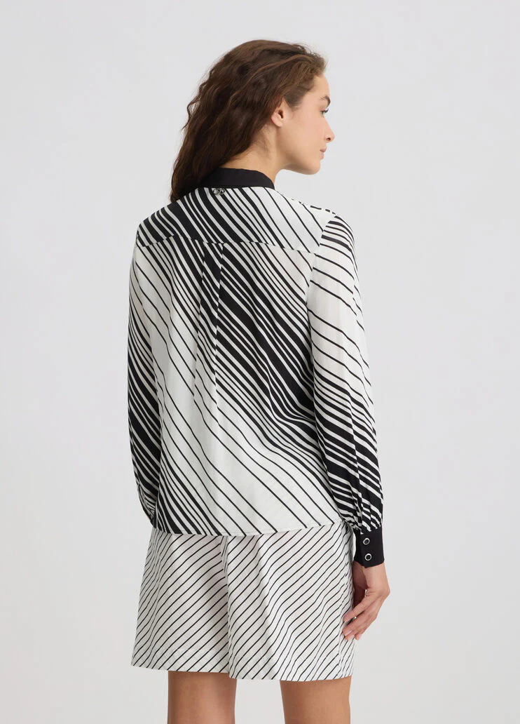 Crêpe de chine shirt