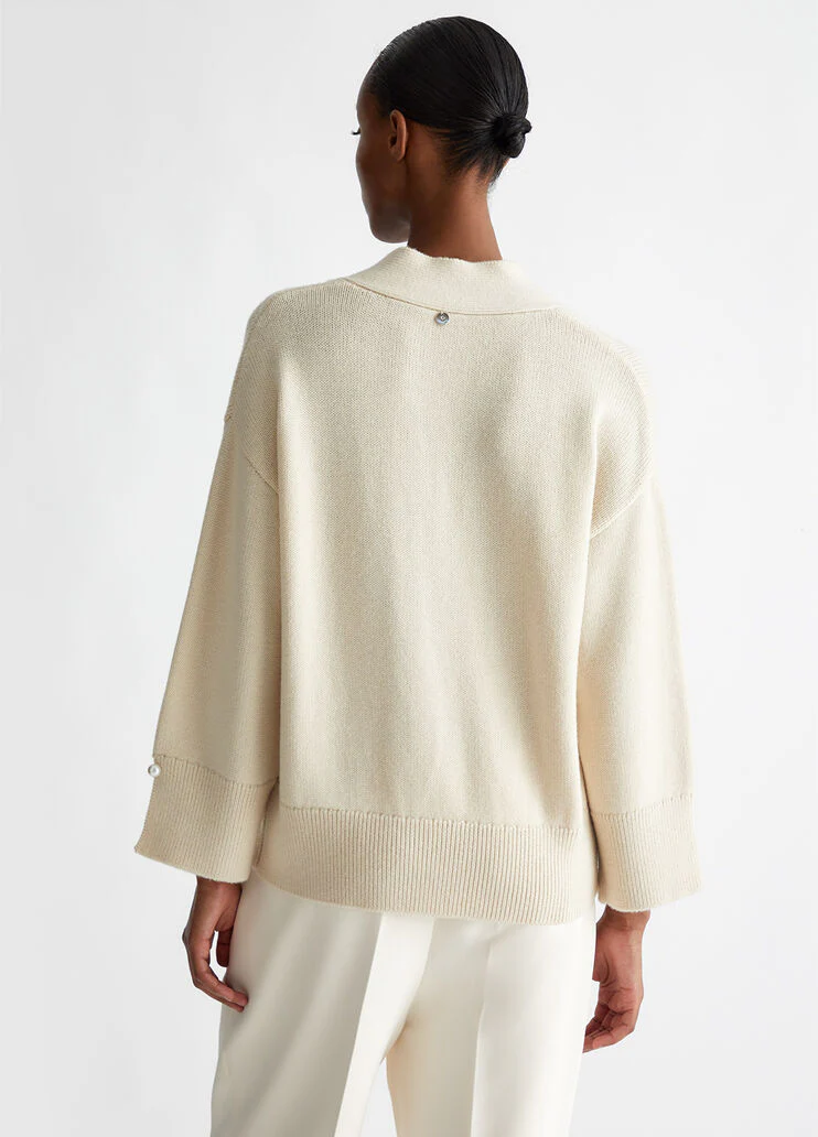 Wool and cashmere sweater