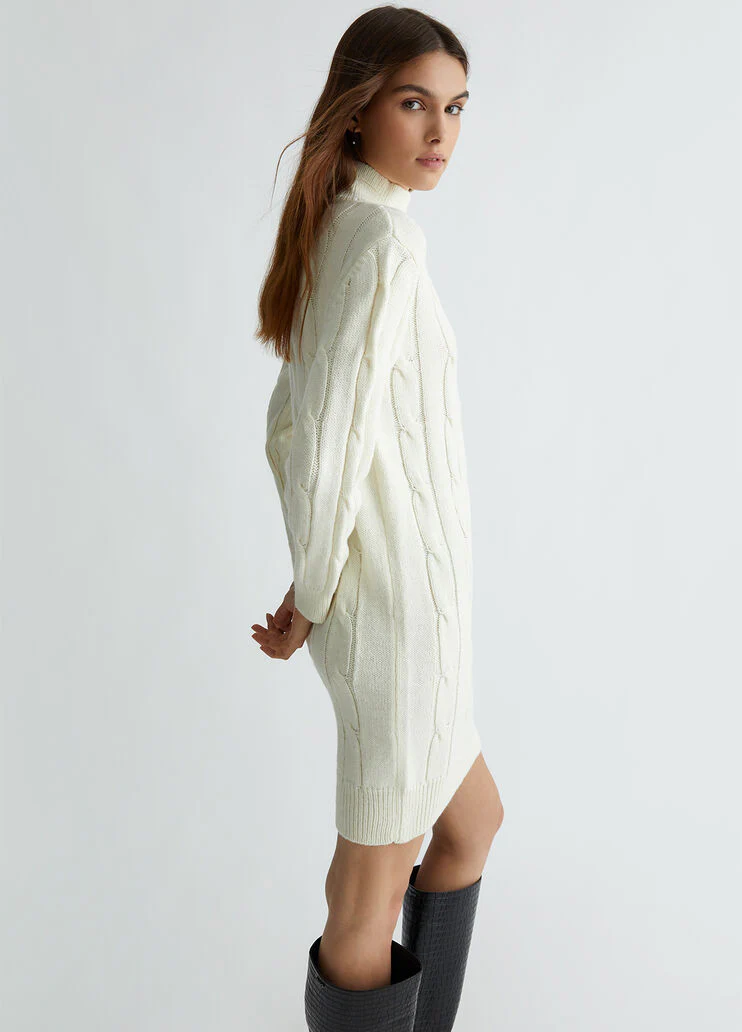 White knit dress