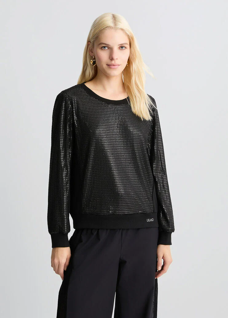 Sweatshirt with sequins
