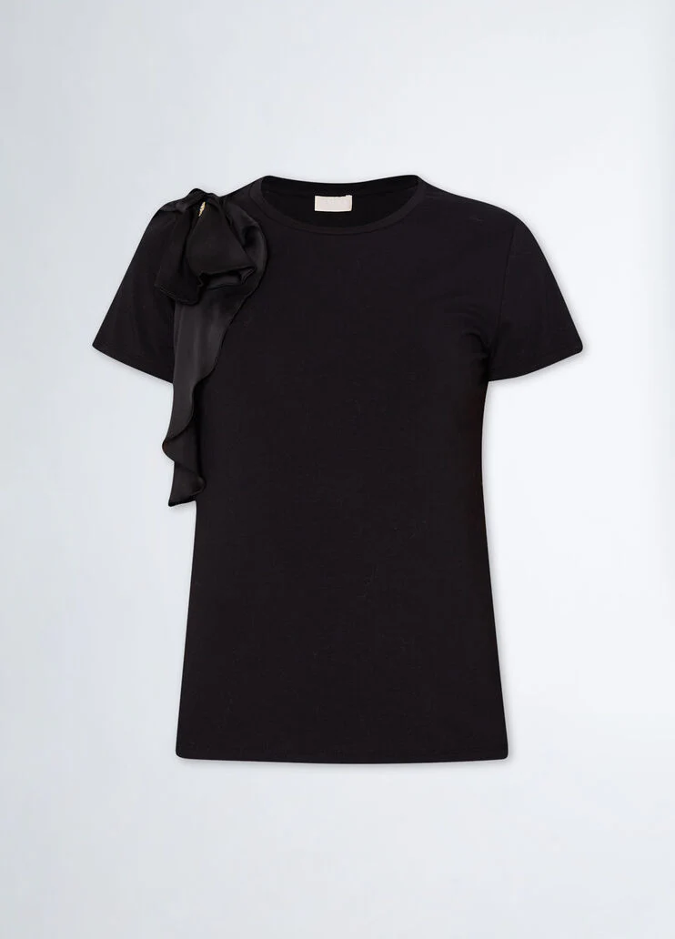 T-shirt with ruching