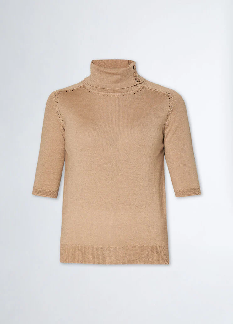 Woollen turtleneck