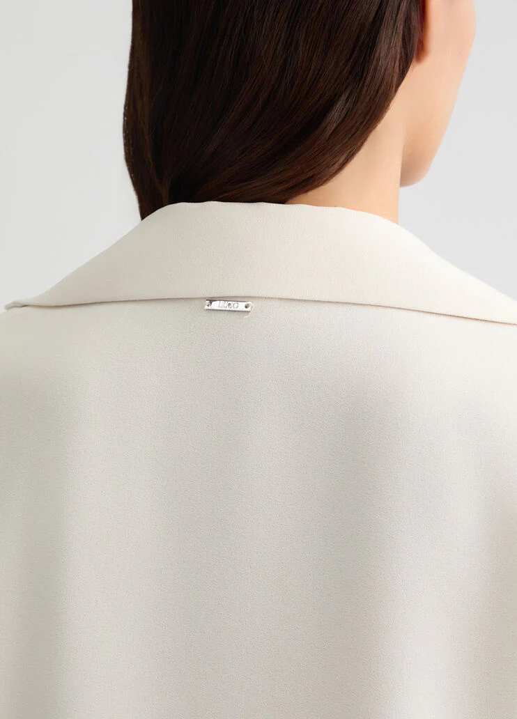 Blouse with gemstones