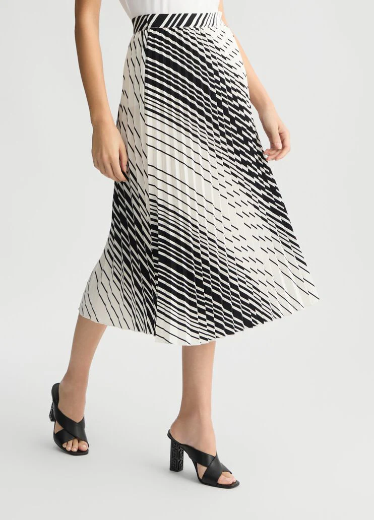 Pleated striped skirt