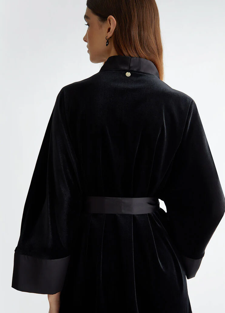 Velvet kimono jacket