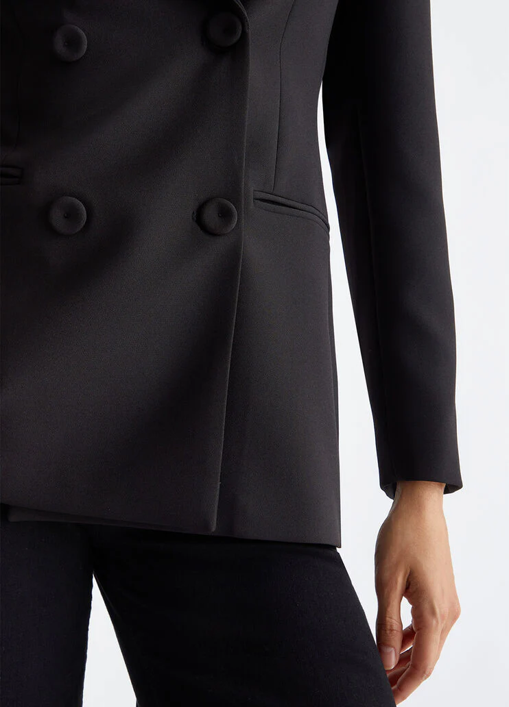 Double-breasted stretch blazer