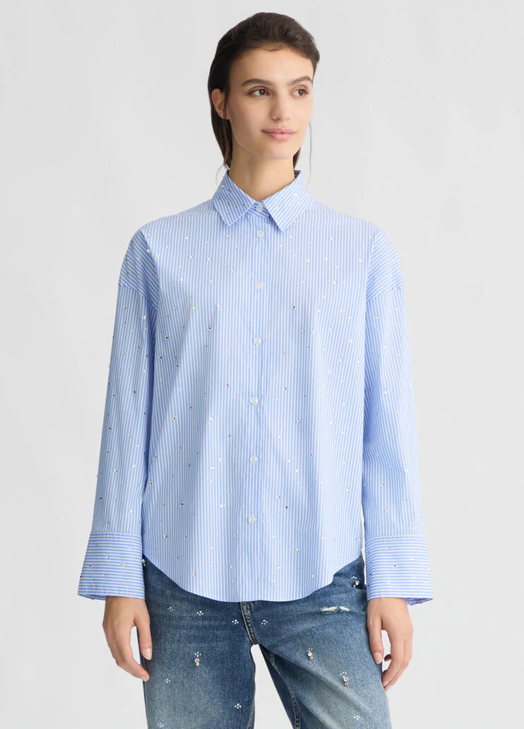Light blue poplin shirt with rhinestones