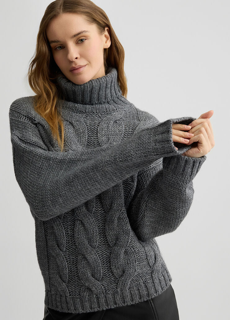 Polo-neck cable-knit pullover