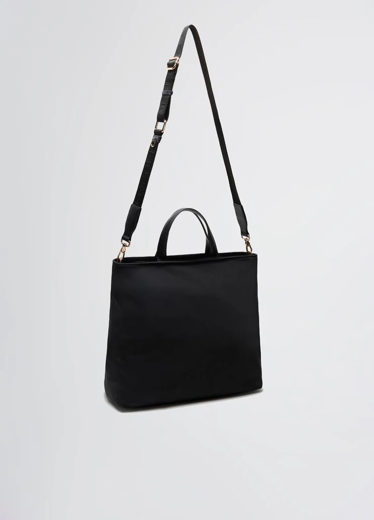 Nylon shopping bag with chain