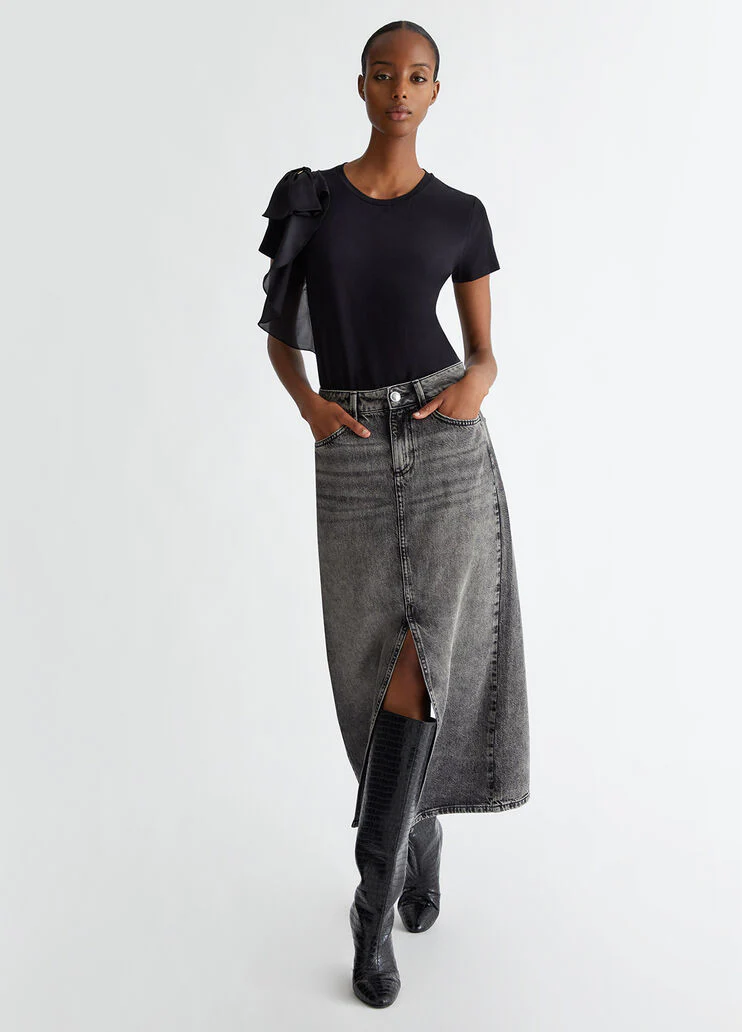 T-shirt with ruching