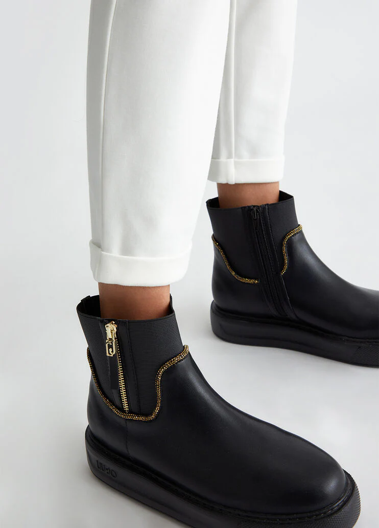 Jogging pants in jersey