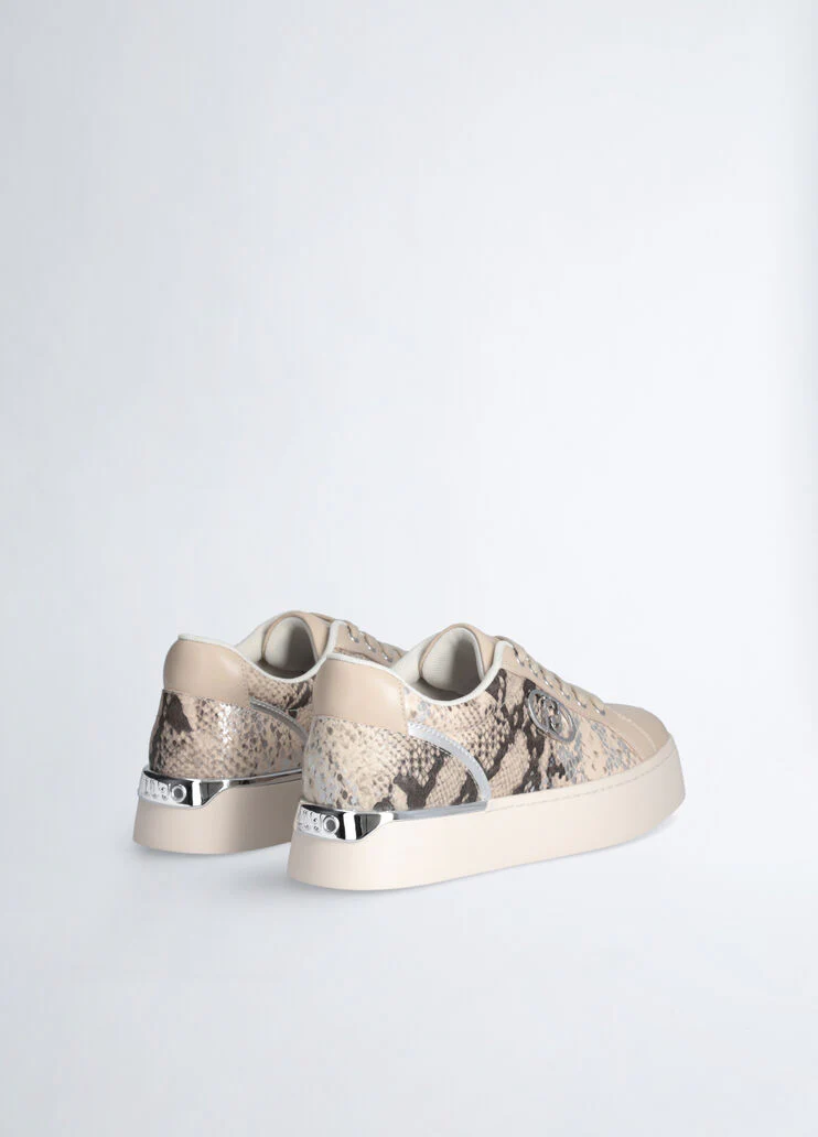 Python-print sneakers