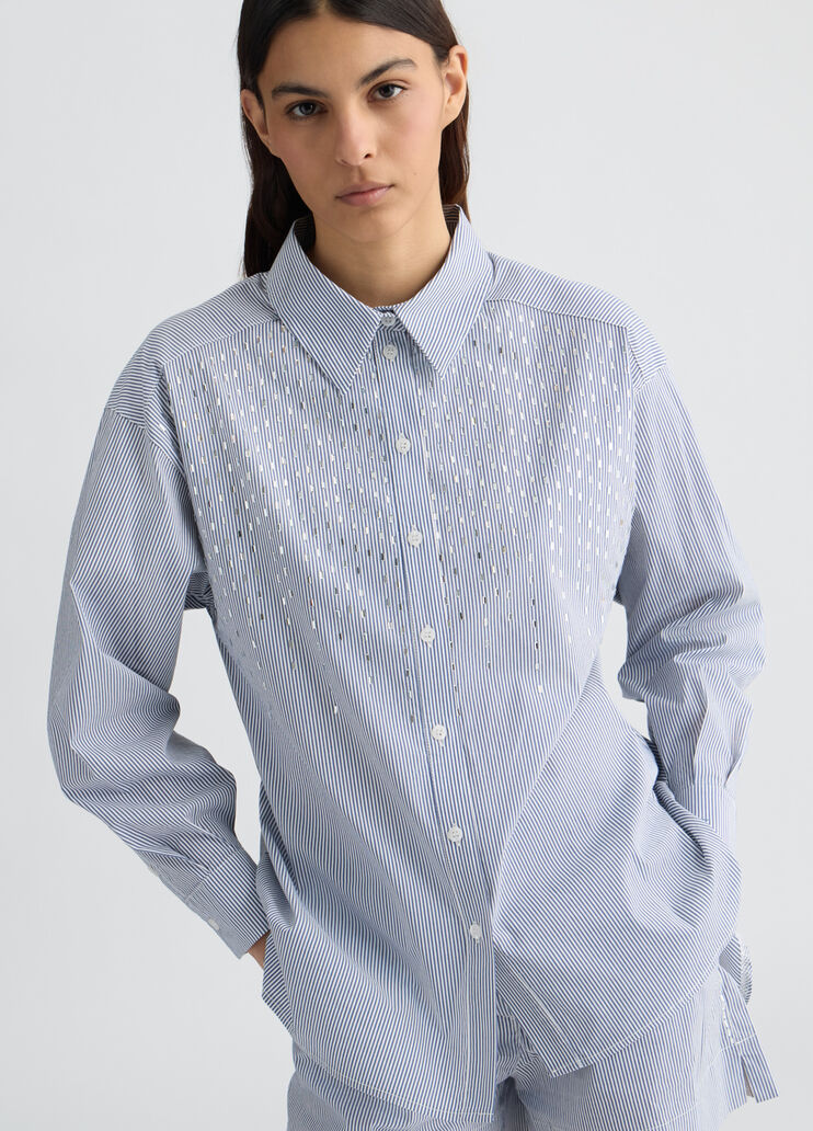 Shirt with appliqués