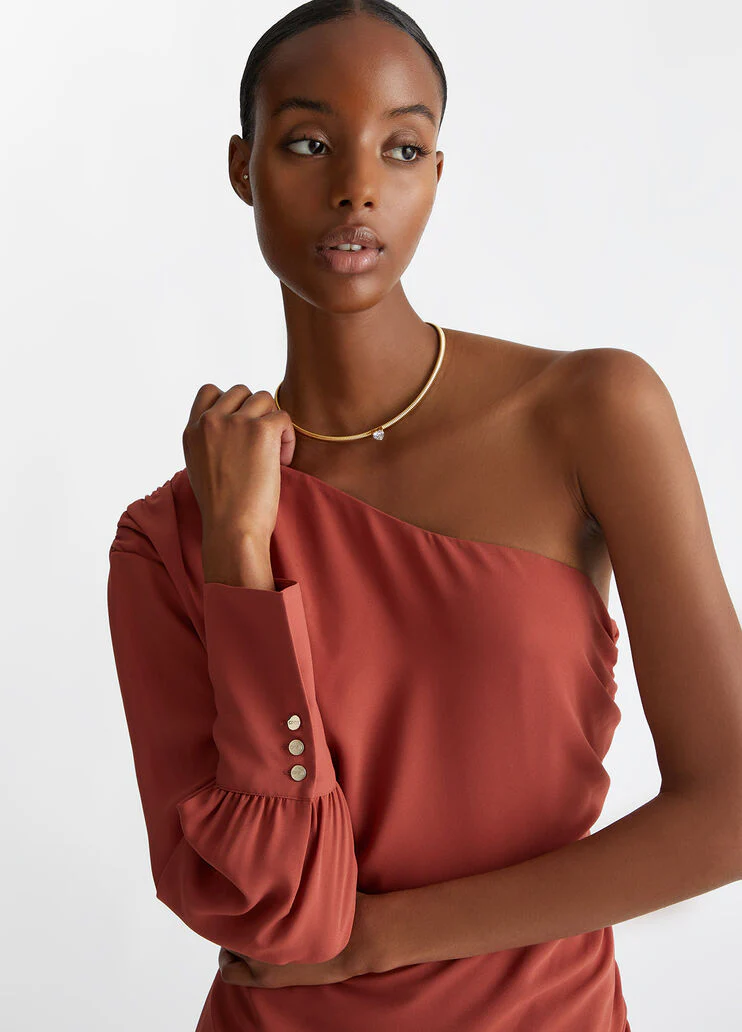 Smart one-shoulder dress