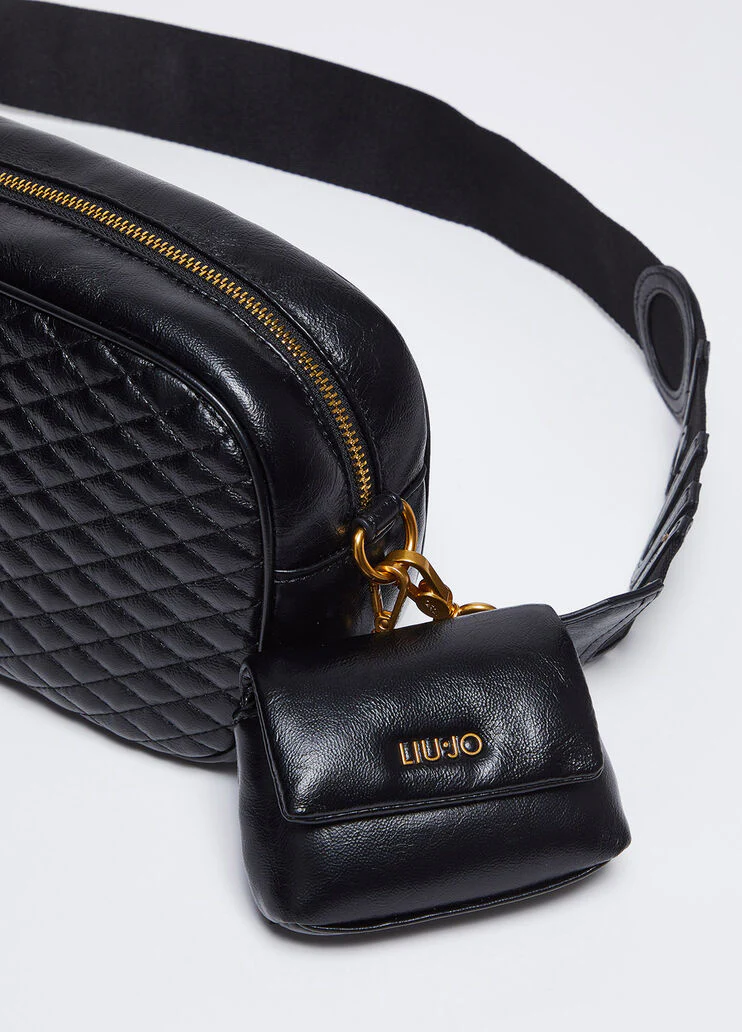 Quilted crossbody bag