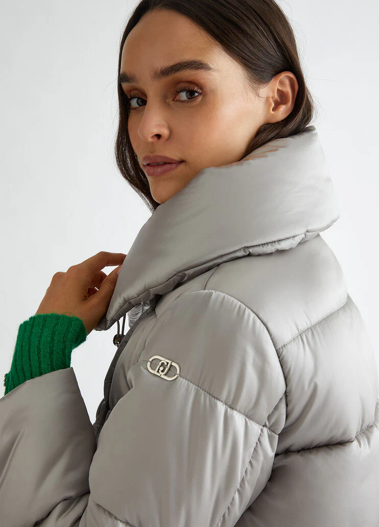 Quilted padded jacket