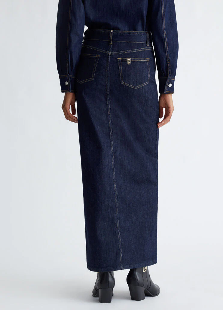 Denim skirt with belt