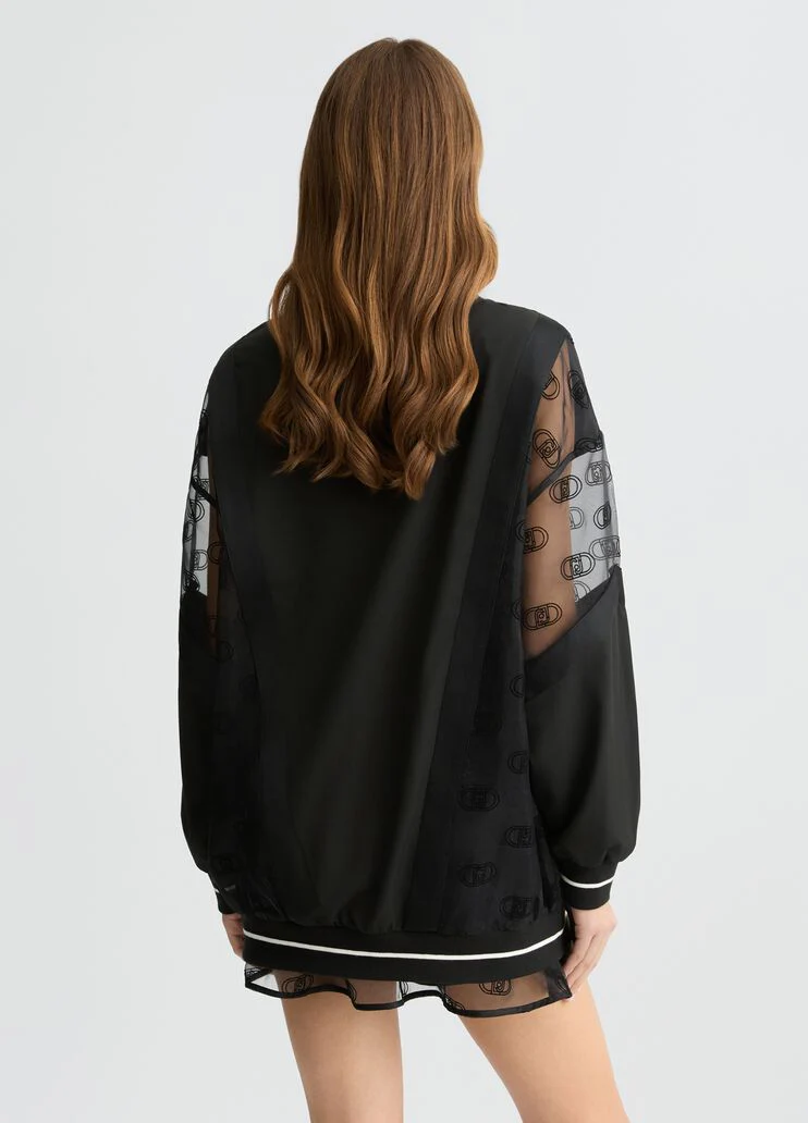 Jacket with zip and logo