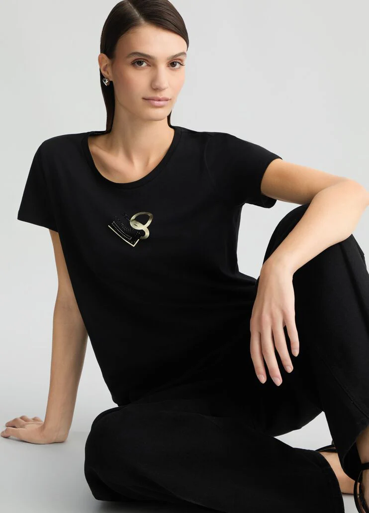 T-shirt with logo and gemstones