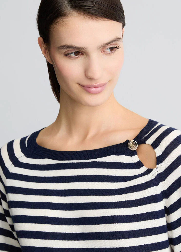 Lagoon blue/white wool and cashmere jumper