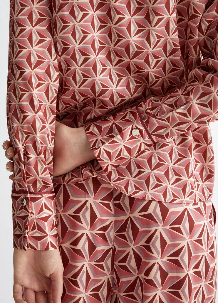 Shirt with geometric print