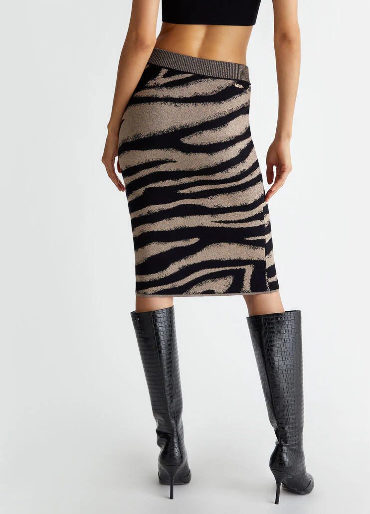 Animal-design knit skirt