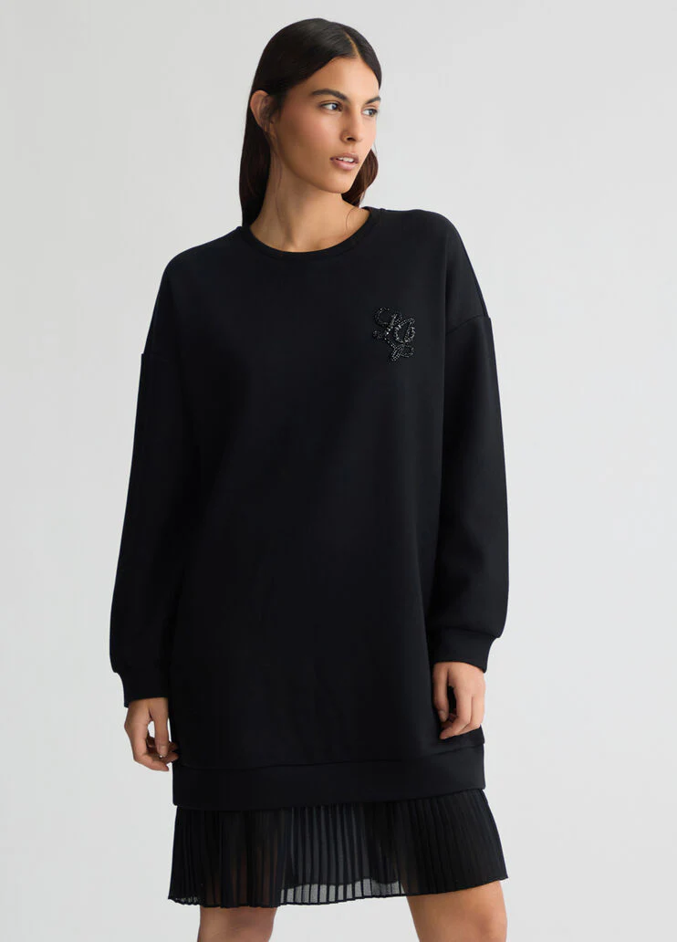 Sweatshirt dress