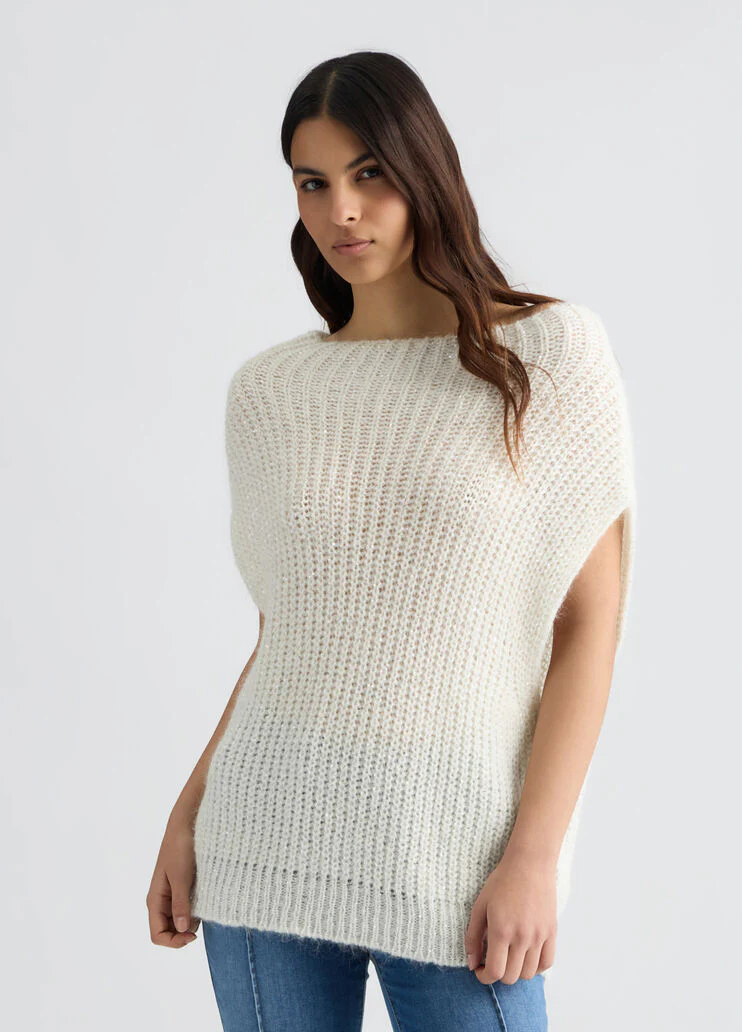 Mohair vest with sequins