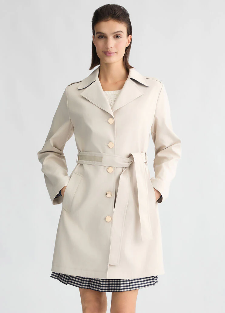 Trench coat with belt