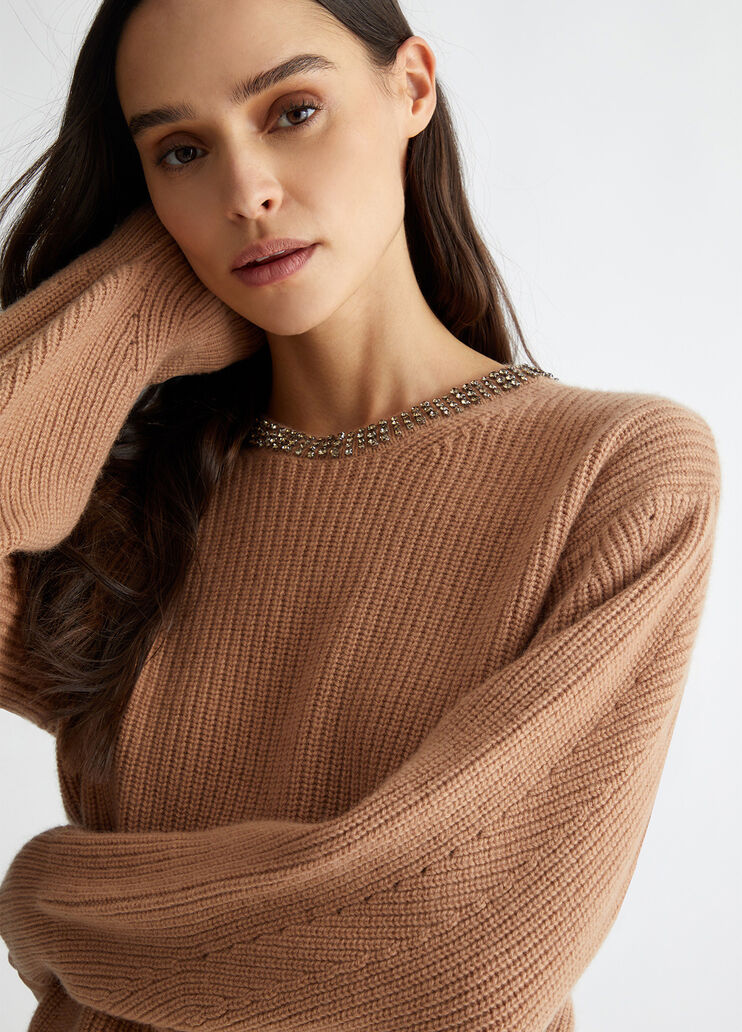 Wool sweater with gemstones