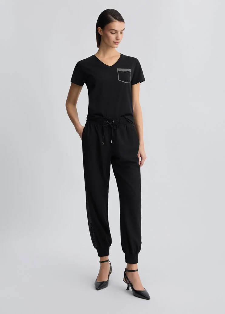 Joggers with sequins