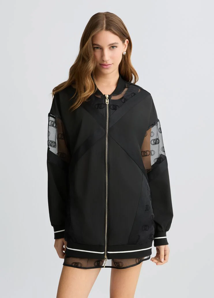 Jacket with zip and logo