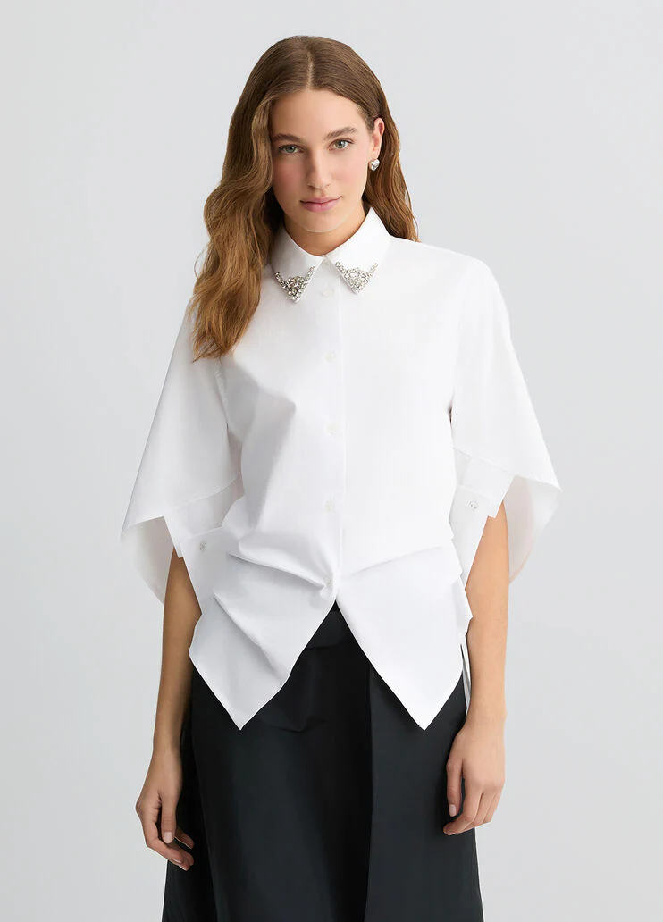 White shirt with bejewelled embellishment