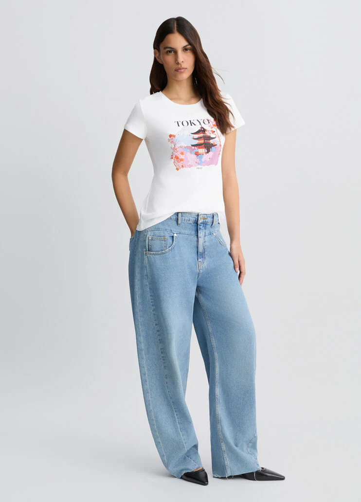 Cotton T-shirt with print and rhinestones