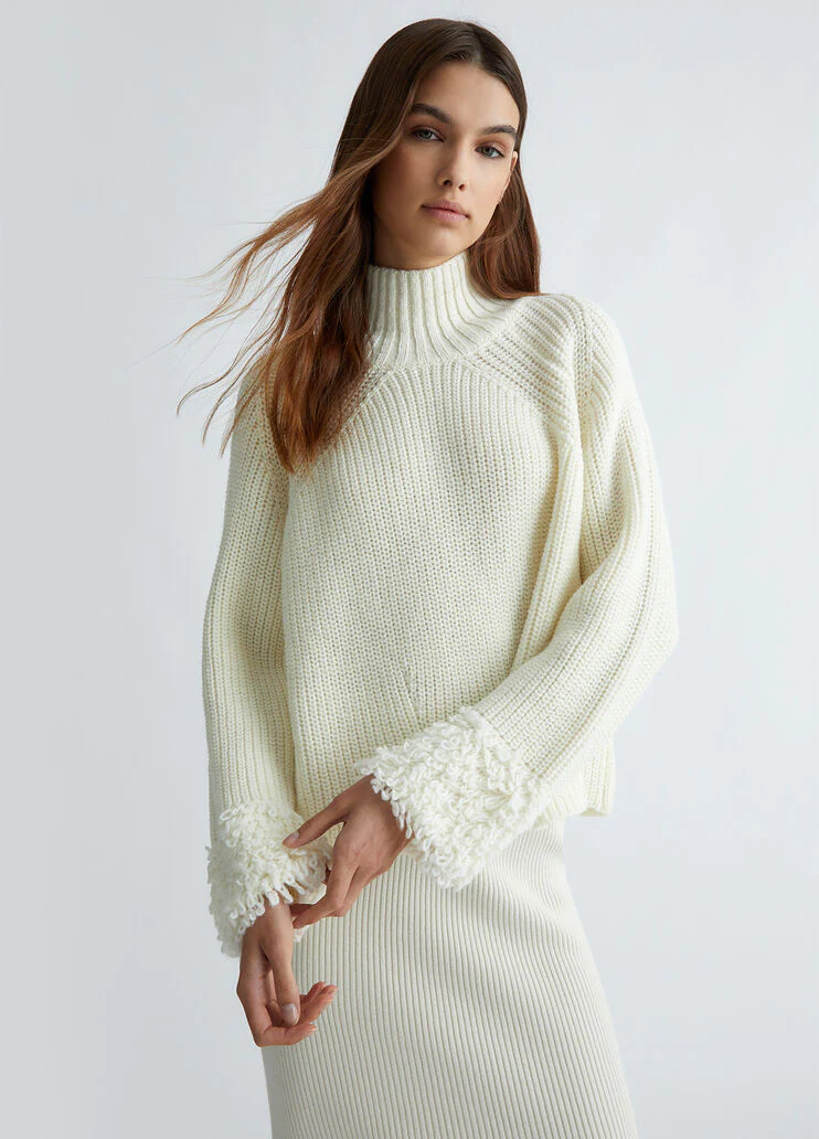 White wool jumper